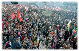 �Siamo tre milioni contro la guerra�