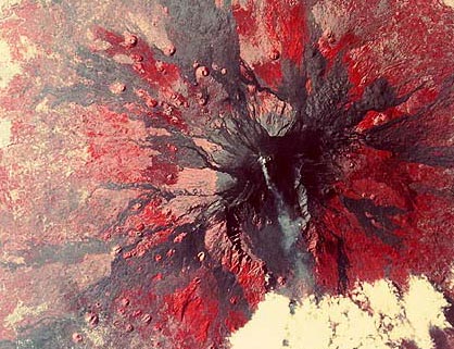 O Etna, em foto colhida a partir do LandSat