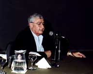 O restaurador italiano Gianluigi Colalucci
