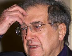 O compositor italiano Luciano Berio