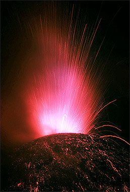 O Etna em erup��o