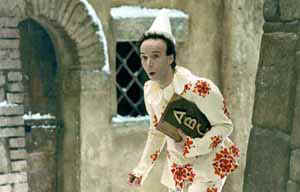 Roberto Benigni, como Pin�quio